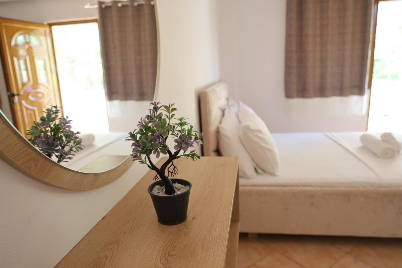 Apartments Villa Luti Stjar 外观 照片