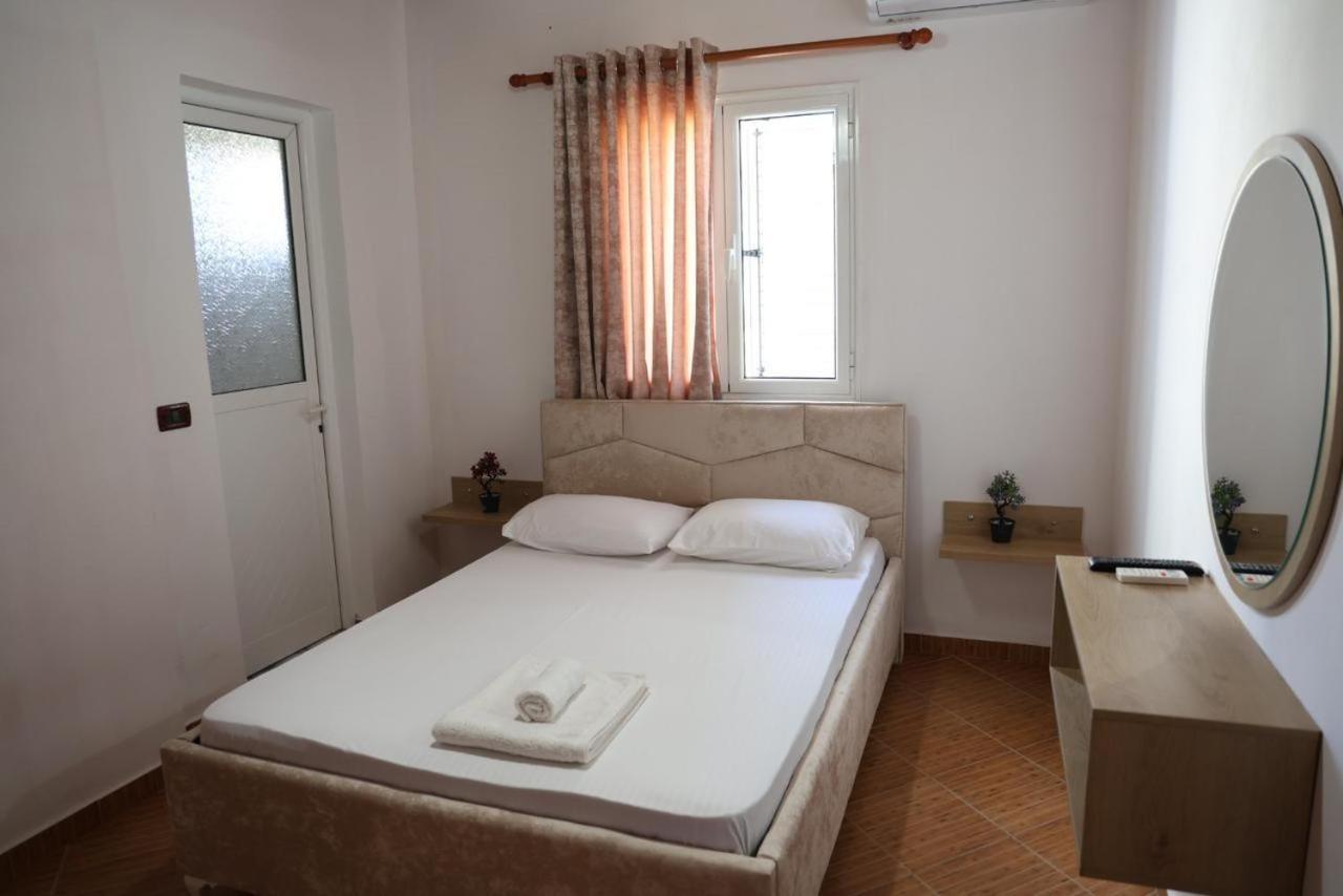 Apartments Villa Luti Stjar 外观 照片